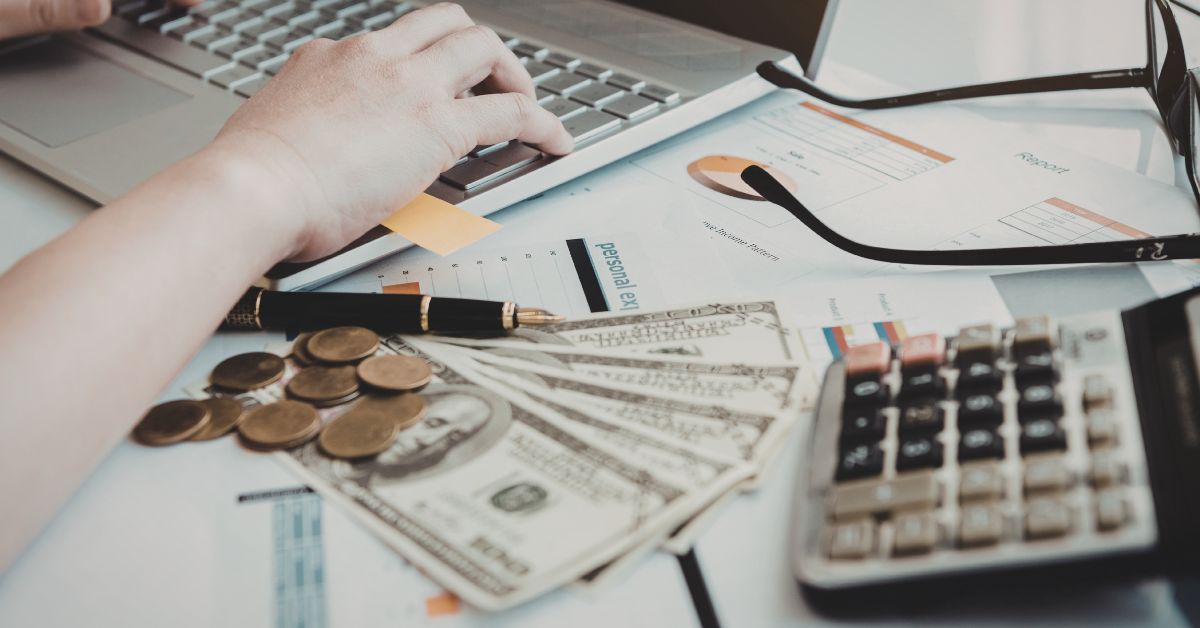 Expense Management: Complete Guide to Tracking and Controlling Spend